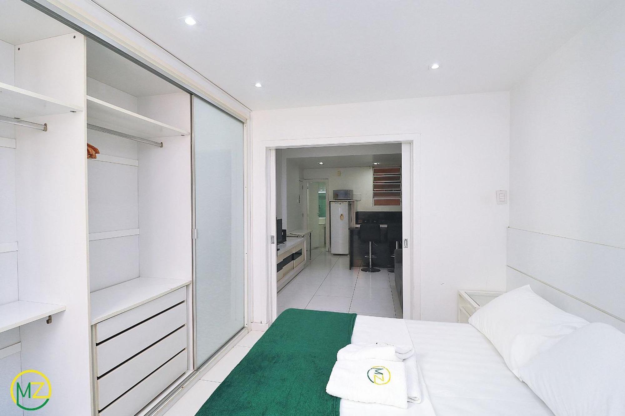 Studio Com Vista Lateral Para O Mar Em Copacabana Рио-де-Жанейро Экстерьер фото